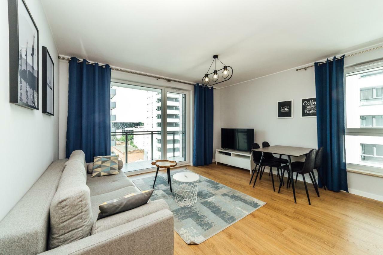 Pobookowane Stocznia Apartments Gdansk Exterior photo