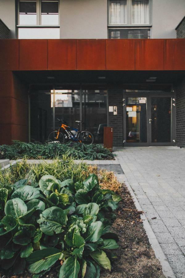 Pobookowane Stocznia Apartments Gdansk Exterior photo